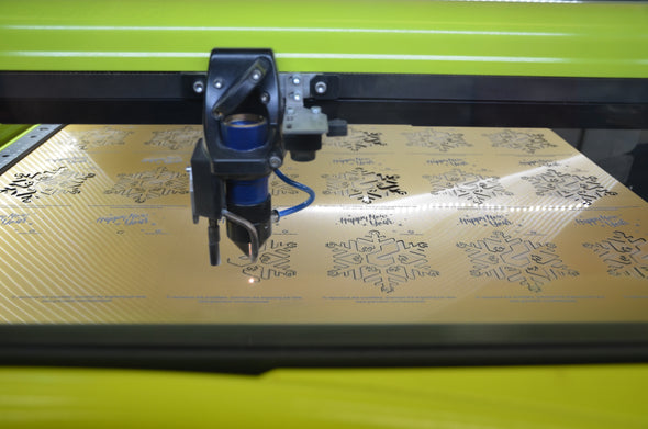 LS1000XP laser engraving machine engraving metallics